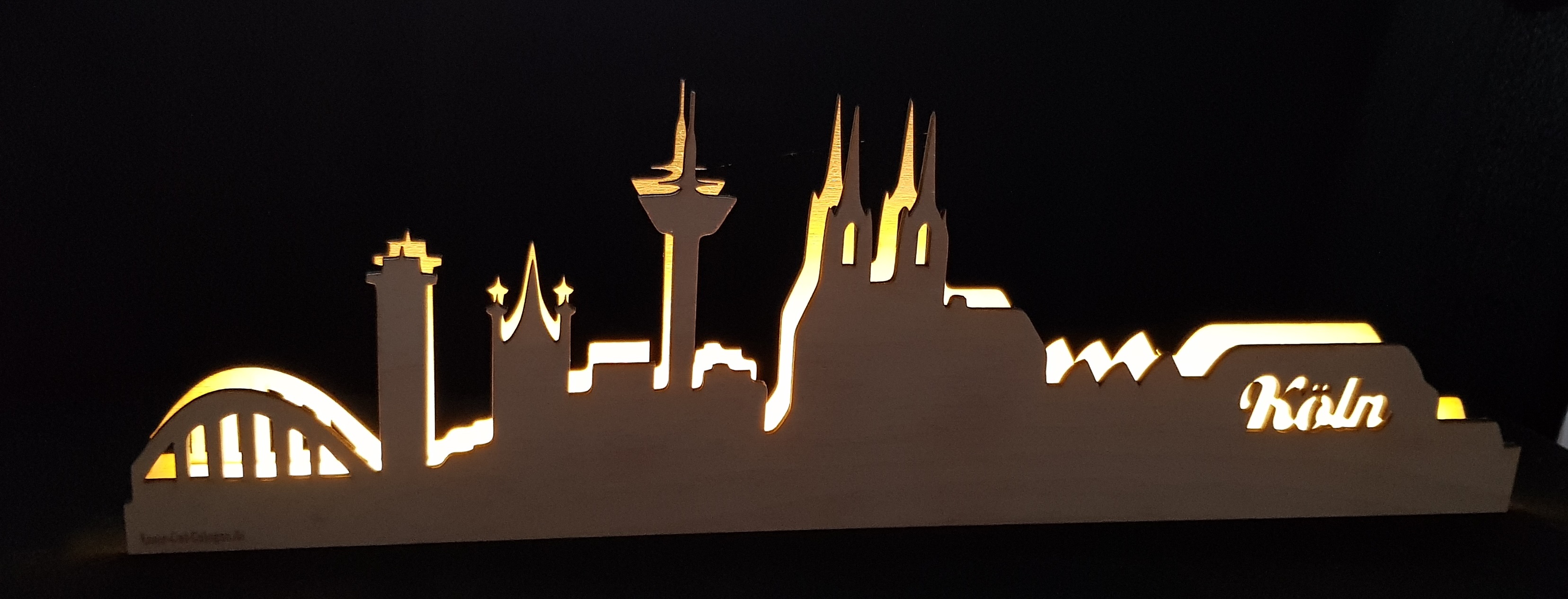 Skyline Köln mit Beleuchtung